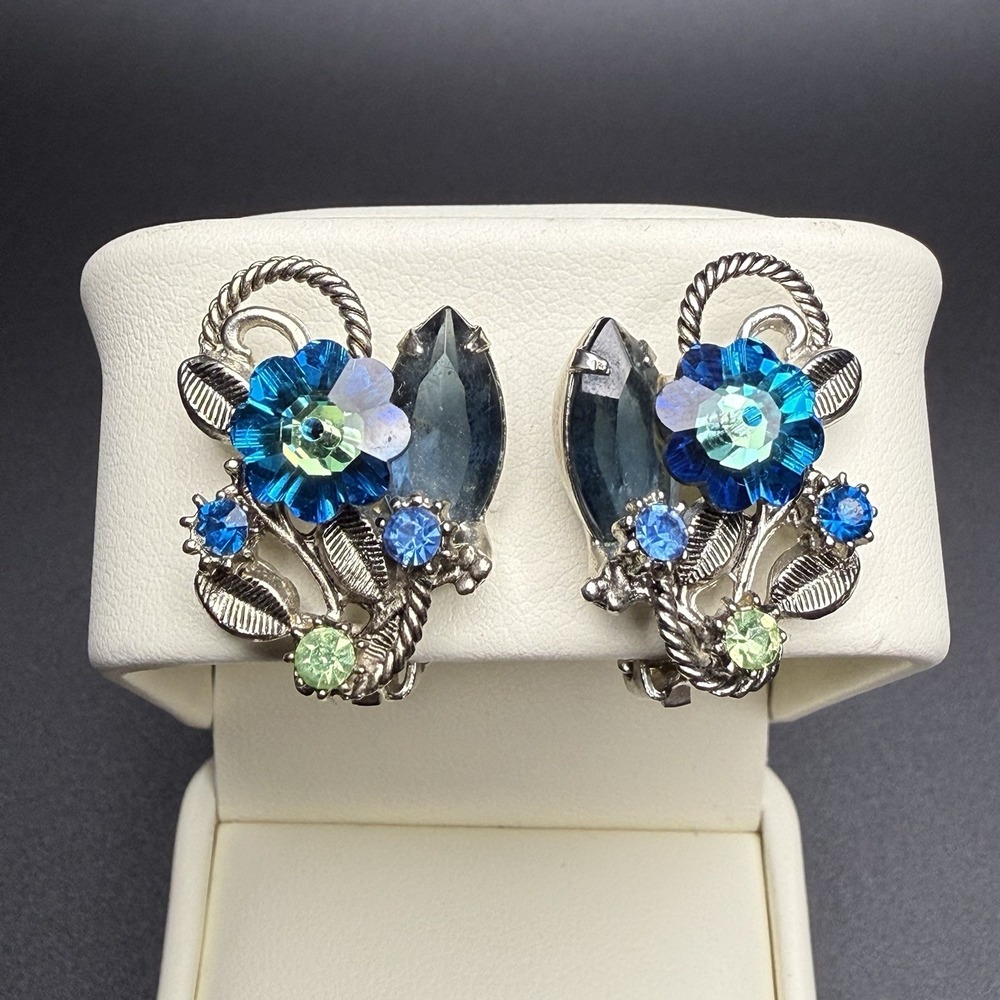 Vintage Silver Tone Blue Green Rhinestone Flower Clip On Earrings Mid Century